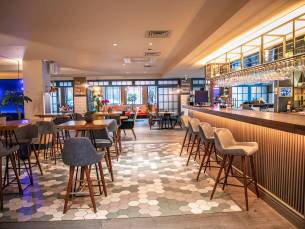 The Corner Hotel, London City