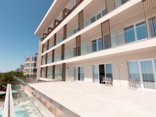 AMR Hotel - Durres