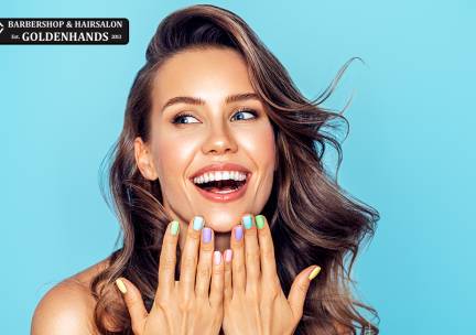 Manicure- of wenkbrauwbehandeling naar keuze