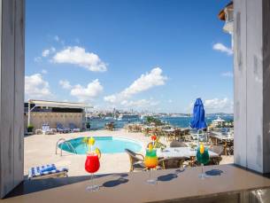 Orka Royal Hotel