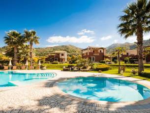Alcantara Resort