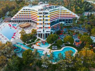 8 daagse vliegvakantie naar Megasaray Resort Side in side, turkije