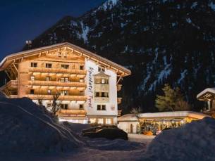 Alpenhotel Tyrol