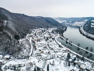 Geniet van een knusse WINTER-ESCAPE ❄️ in charmante B&B in wijndorp aan de Moezel tussen Cochem en Trier incl. ontbijt & GRATIS gebruik OV + parkeren!