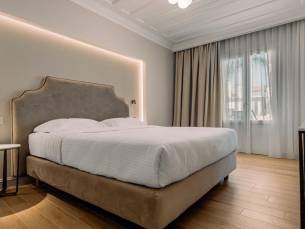 Royal Nidri Suites - logies