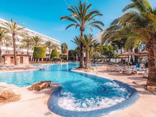 8 daagse vliegvakantie naar Marins Playa in cala millor, spanje