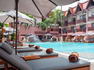Seaview Patong Hotel
