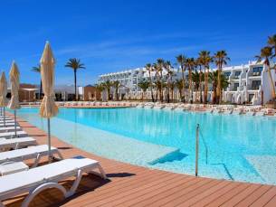 Grand Palladium White Island Resort & Spa