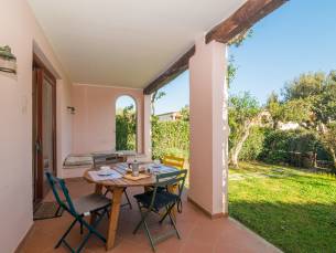 Il Borgo 2/12 700m From The Beach