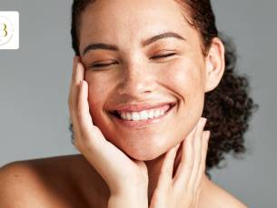 Gezichtsbehandeling naar keuze (45 of 60 min)