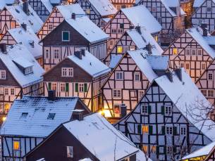 Verblijf midden in het charmante Soest in Duitsland incl. ontbijt & 3-gangendiner!!