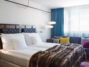 Clarion Amaranten