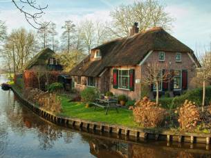 Verblijf in de bossen bij Weerribben Wieden en Giethoorn incl. ontbijt