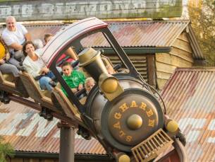 Voordelig naar Attractie- & Vakantiepark Slagharen