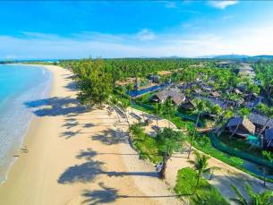 Graceland Khaolak Beach Resort