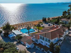 Zonvakantie in het prachtige Chalkidiki met priv&eacute;strand incl. 4*-hotel, vlucht & ontbijt of halfpension!