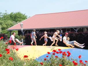 De Stolp II links ***