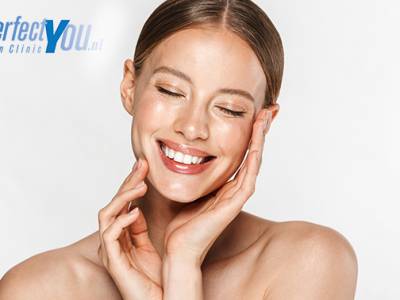 Microdermabrasie-behandeling(en)