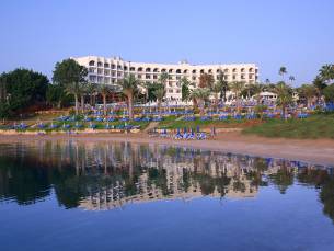 The Golden Coast Beach Hotel