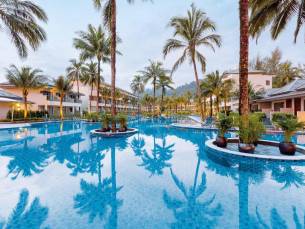 8 daagse vliegvakantie naar X10 Khaolak Resort in khao lak, thailand