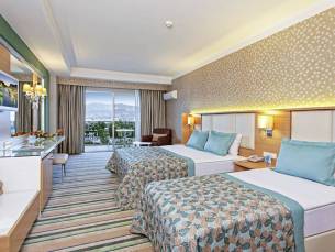 Royal Garden Beach Hotel