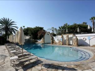 Dionysos Central Hotel