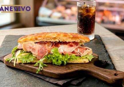 Schiacciata + drankje naar keuze voor afhaal