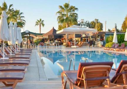 Altinkum Bungalow Hotel