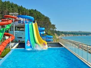 Hotel Sol Luna Bay Resort