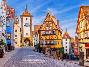 Knus familiehotel in Rothenburg ob der Tauber aan de beroemde Romantische Stra&szlig;e en op loopafstand van de historische binnenstad incl. ontbijt