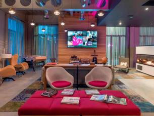 Moxy London Excel
