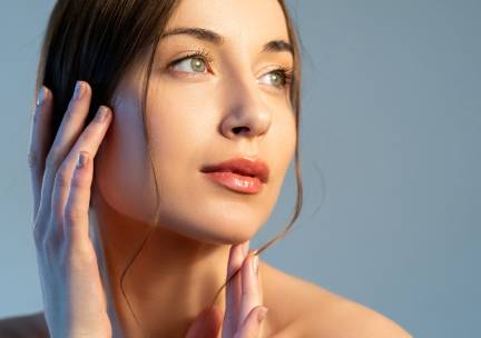 Dermaplaning of microneedling-behandeling(en) (60 min)