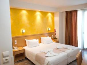 Golden City Hotel