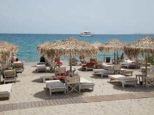 TIME TO SMILE Artemis