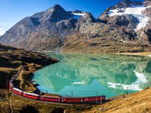 13-daagse rondreis per trein Glacier Express, Milaan en München in stijl