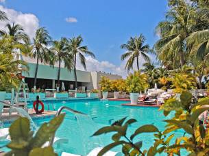 Oh The Urban Oasis en Beach Club