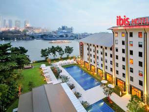 Ibis Riverside