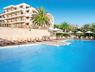 Ramada Wyndham Athens Riviera