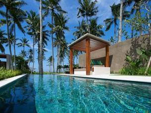 Candi Beach Resort En Spa