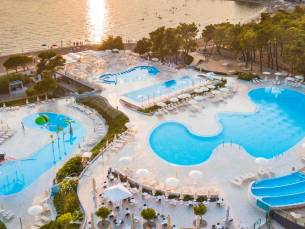Zaton Holiday Resort