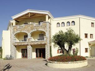 Blu Hotel Morisco Village