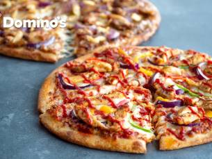 1, 5 of 10 pizza('s) (25 cm) voor afhaal bij Domino's Nederweert