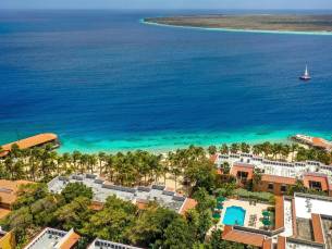 Harbour Village Beach Club