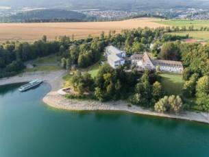 Ontspan en wees actief midden in het natuurparadijs Sauerland aan de Henne See