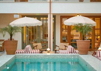 Hotel The Agora