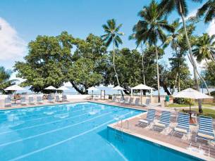 8 daagse vliegvakantie naar Berjaya Beau Vallon Bay Resort in beau vallon, seychellen