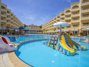 AMC Royal Hotel & Spa