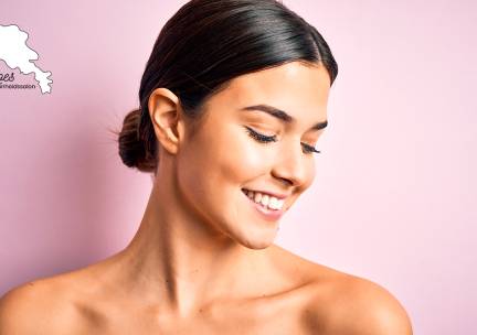 Gezichtsbehandeling naar keuze (45 of 60 min)