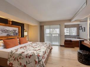 Limak Lara Deluxe Hotel & Spa