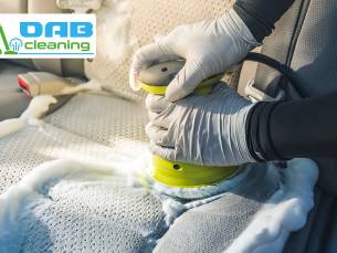 Dieptereiniging autobekleding en/of ozonbehandeling auto